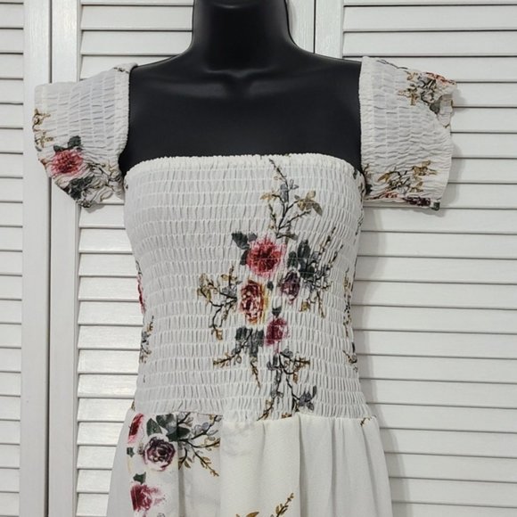 NEW XL Floral Off the Shoulder Maxi Dress - Picture 7 of 15